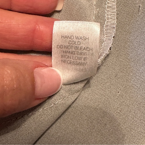 Black Sequin Button Front Tank Top by Charlotte Russe Size M - Picture 12 of 17